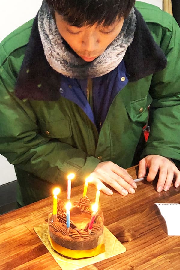 誕生日はケーキ・プレゼント！